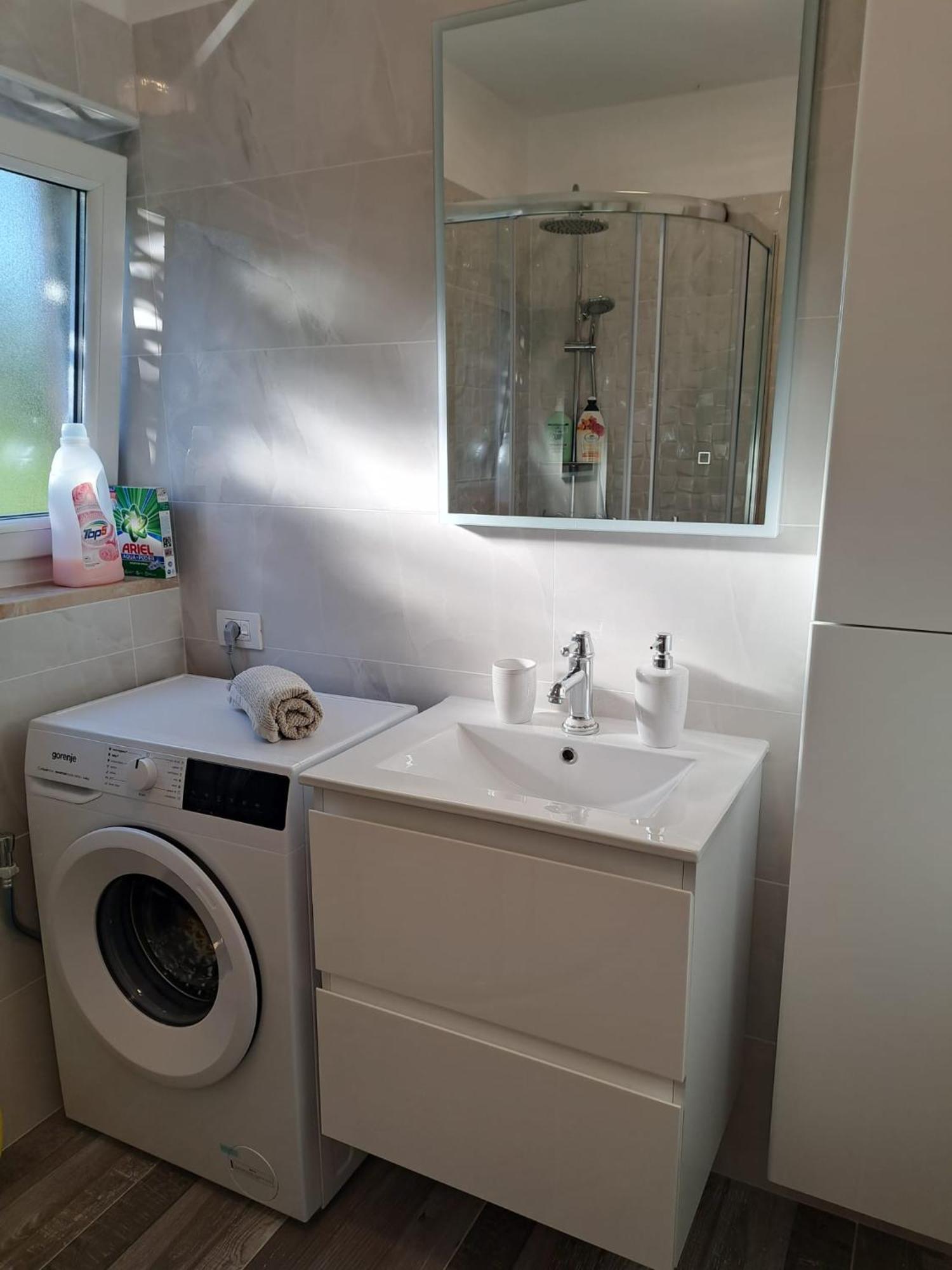 Apartman Melita Galižana Kültér fotó